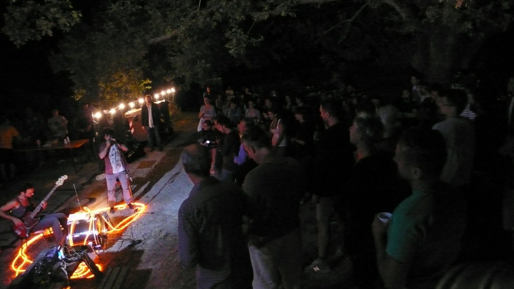 Graziella Kriminal durante la festa del 13 agosto