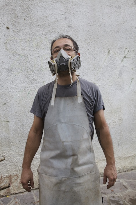 Andrea Melo' pronto per la fusione. Crediti fotografici: Andras Calamandrei